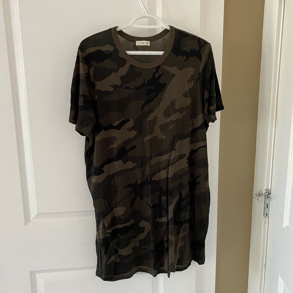 Aritzia T-shirt dress